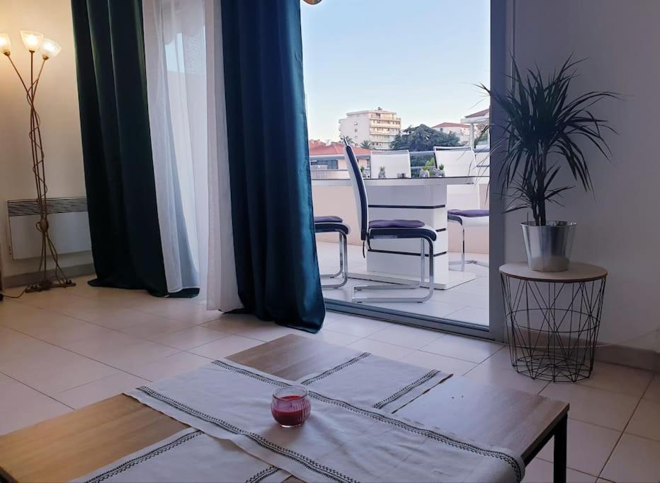 Superbe Appartement A Deux Pas Du Centre Ville Cannes Ngoại thất bức ảnh